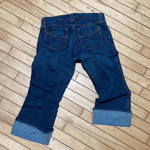 Capris - Picture 2 of 6